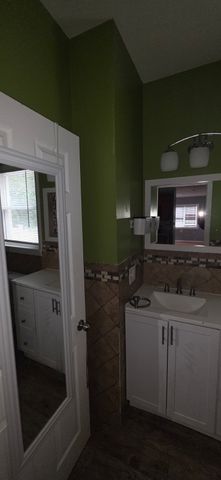 452 N Montello St 1, Brockton, MA 02301