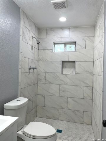 811 Vickers, San Antonio, TX 78211