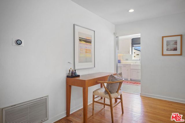 3085 Motor Avenue, Los Angeles, CA 90064