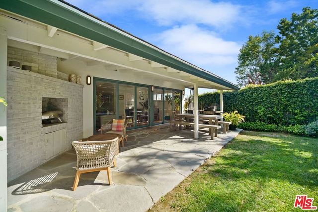 3085 Motor Avenue, Los Angeles, CA 90064
