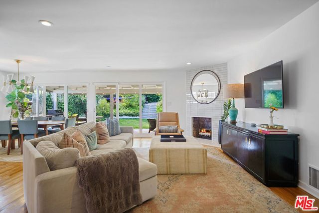 3085 Motor Avenue, Los Angeles, CA 90064
