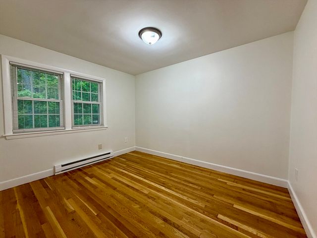 15 Park Avenue 4, Foxboro, MA 02035
