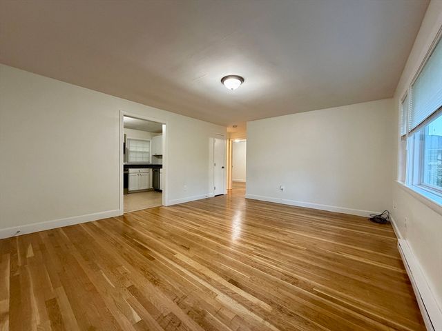 15 Park Avenue 4, Foxboro, MA 02035
