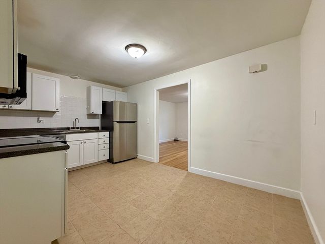 15 Park Avenue 4, Foxboro, MA 02035