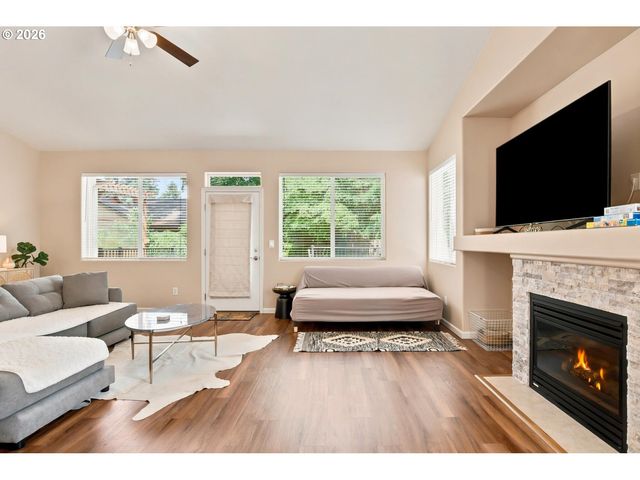 19802 Se 8TH Cir, Camas, WA 98607
