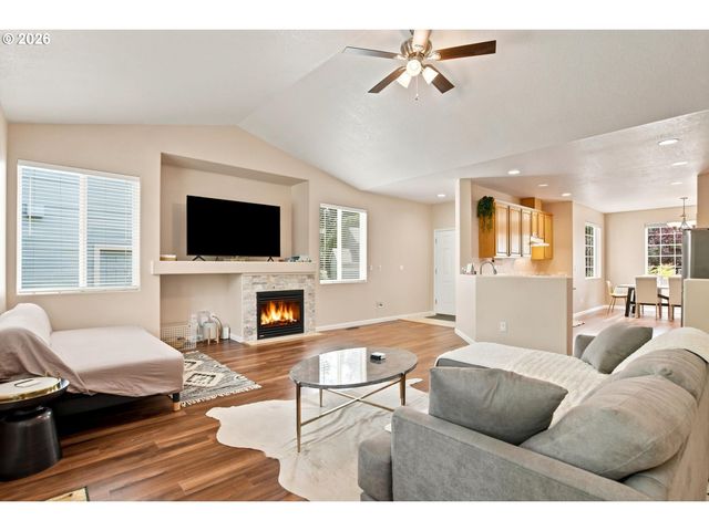 19802 Se 8TH Cir, Camas, WA 98607