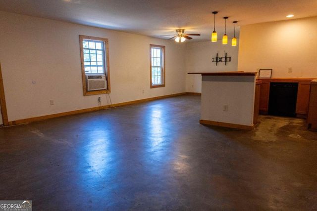 120 SHENANDOAH Drive, Winder, GA 30680