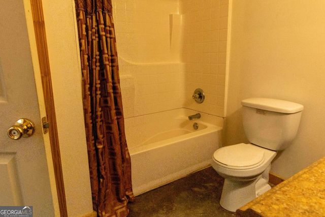 120 SHENANDOAH Drive, Winder, GA 30680