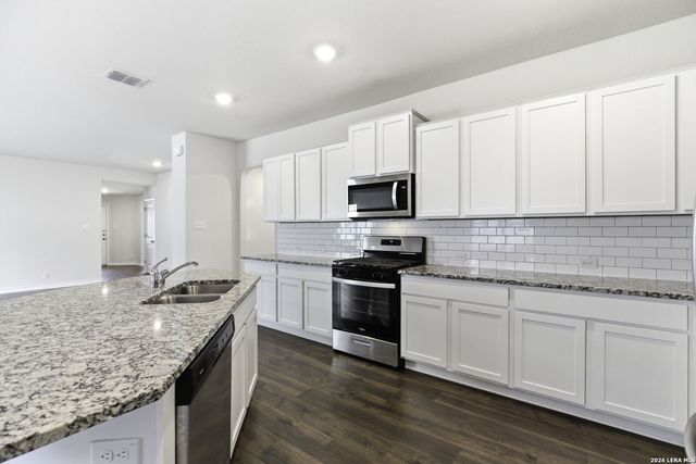 13546 Ailey Knoll Dr, San Antonio, TX 78254