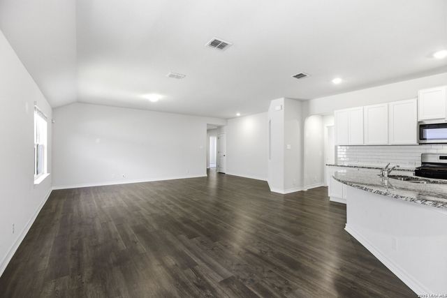 13546 Ailey Knoll Dr, San Antonio, TX 78254