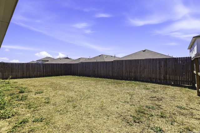 13546 Ailey Knoll Dr, San Antonio, TX 78254