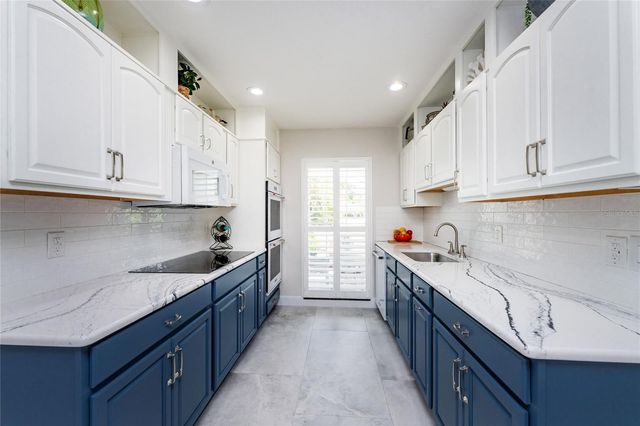 3 BERMUDA CIRCLE 49, Englewood, FL 34223