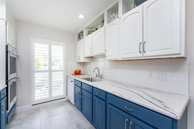 3 BERMUDA CIRCLE 49, Englewood, FL 34223