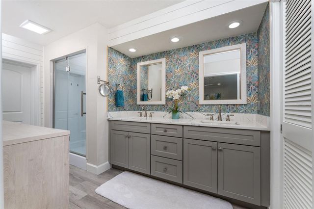 3 BERMUDA CIRCLE 49, Englewood, FL 34223