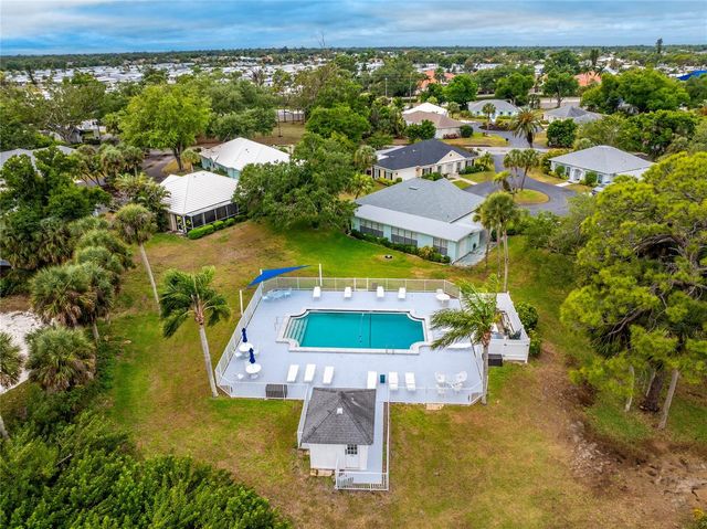 3 BERMUDA CIRCLE 49, Englewood, FL 34223