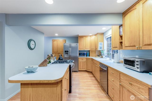 2336 Killarney Court NW, Olympia, WA 98502