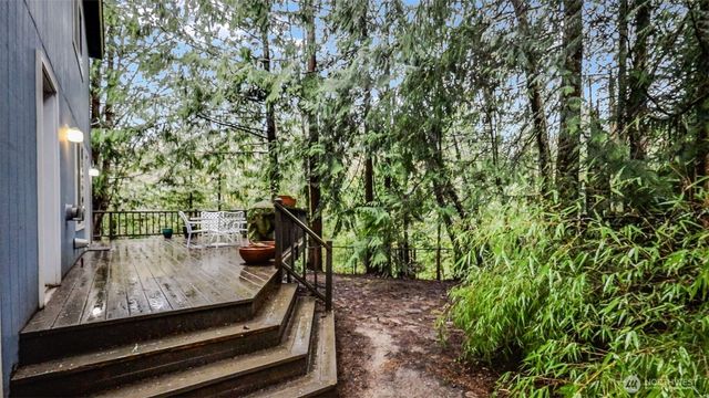 2336 Killarney Court NW, Olympia, WA 98502