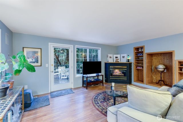 2336 Killarney Court NW, Olympia, WA 98502