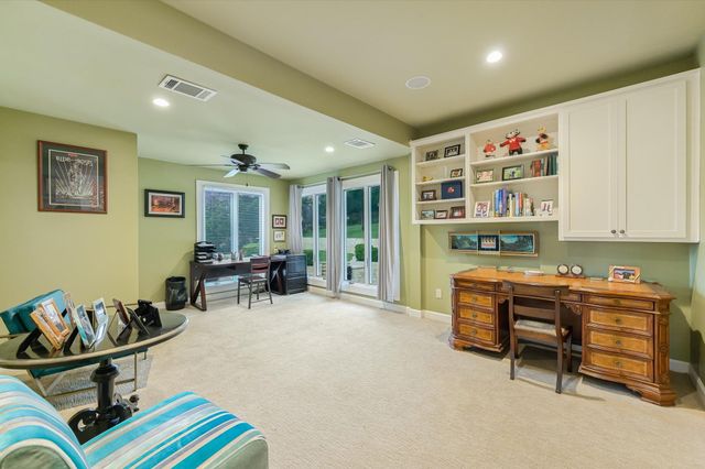 206 Las Lomas DR, West Lake Hills, TX 78746
