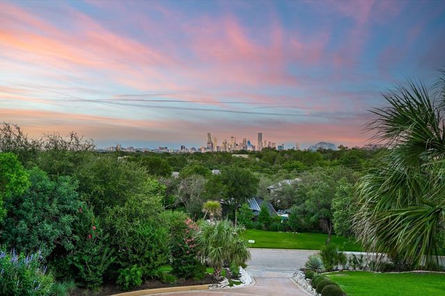 206 Las Lomas DR, West Lake Hills, TX 78746