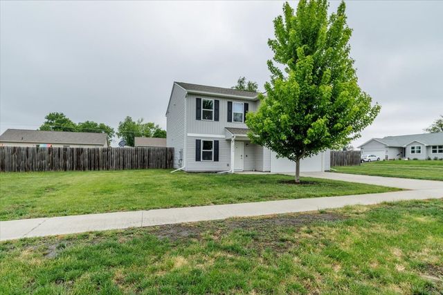 2210 Sunflower Street, Perry, IA 50220