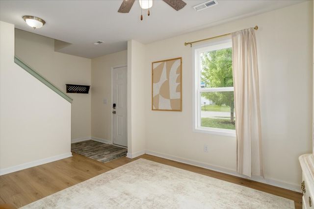 2210 Sunflower Street, Perry, IA 50220