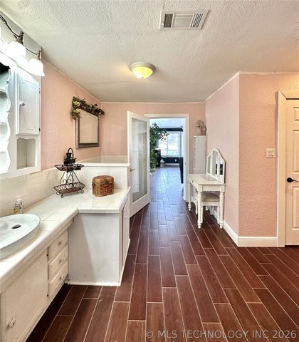 3530 W 73rd Street S, Muskogee, OK 74401