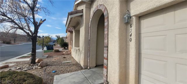 8240 Aurora Peak Avenue, Las Vegas, NV 89131