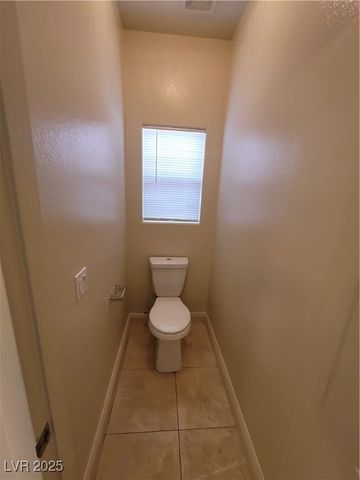 8240 Aurora Peak Avenue, Las Vegas, NV 89131