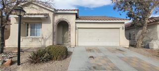 8240 Aurora Peak Avenue, Las Vegas, NV 89131
