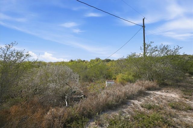 00 Huajilla Bend Rd, Sandia, TX 78383