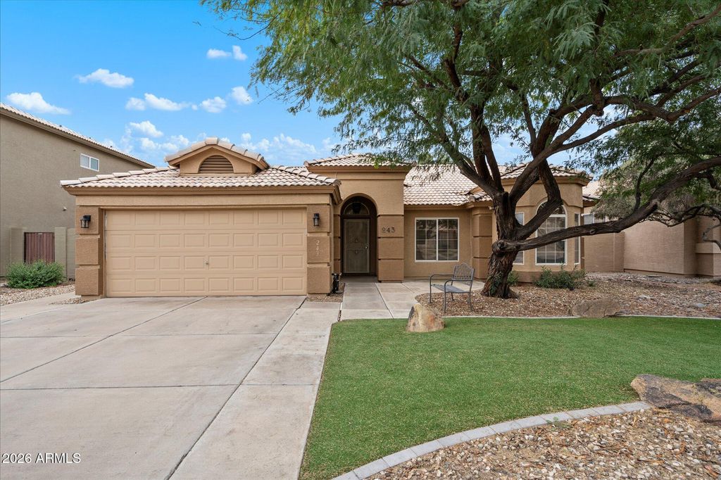 243 W BAYLOR Lane, Gilbert, AZ 85233 — exterior
