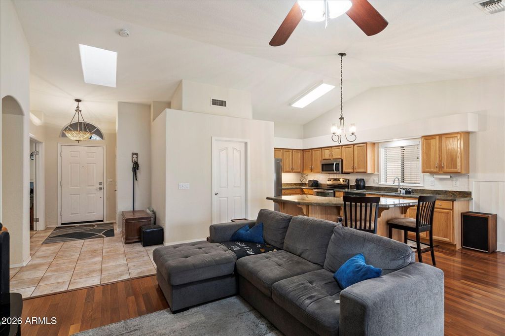 243 W BAYLOR Lane, Gilbert, AZ 85233 — photo 2