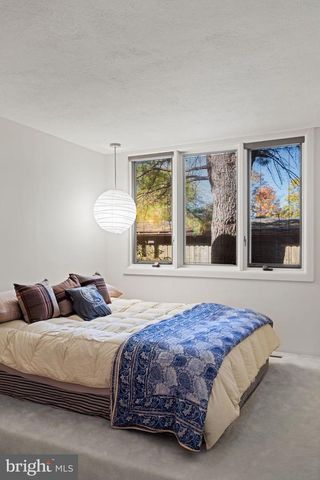 809 CHURCH RD, Elkins Park, PA 19027