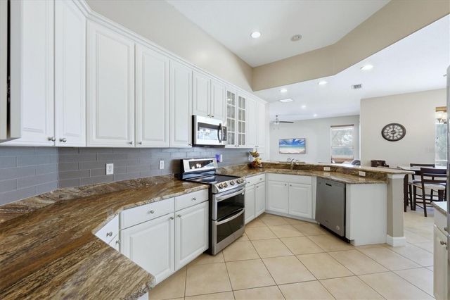 5167 55TH STREET CIRCLE W, Bradenton, FL 34210