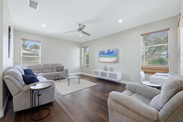 5167 55TH STREET CIRCLE W, Bradenton, FL 34210