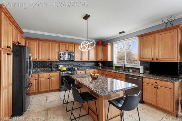 50374 Nesting Ridge Drive, Macomb Township, MI 48044