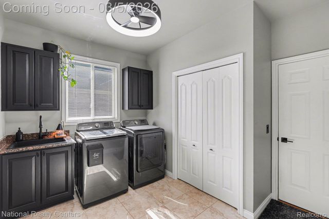 50374 Nesting Ridge Drive, Macomb Township, MI 48044