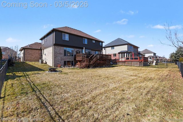 50374 Nesting Ridge Drive, Macomb Township, MI 48044