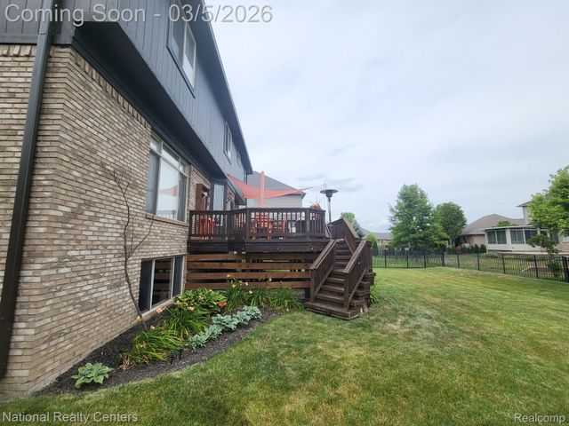 50374 Nesting Ridge Drive, Macomb Township, MI 48044
