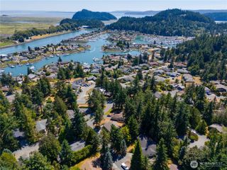 399 Tilingit Place, La Conner, WA 98257
