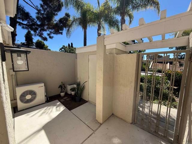 6209 Caminito Araya, San Diego, CA 92122