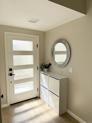 6209 Caminito Araya, San Diego, CA 92122