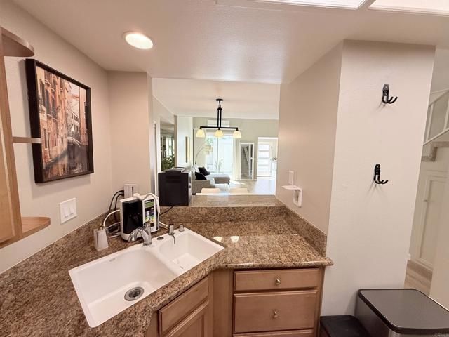 6209 Caminito Araya, San Diego, CA 92122