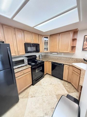 6209 Caminito Araya, San Diego, CA 92122