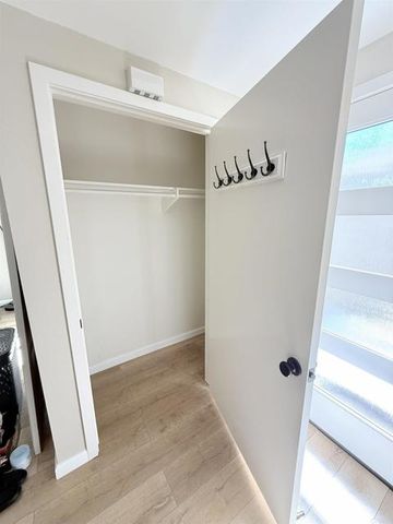 6209 Caminito Araya, San Diego, CA 92122