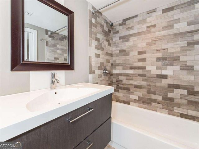199 14th Street NE 1101, Atlanta, GA 30309