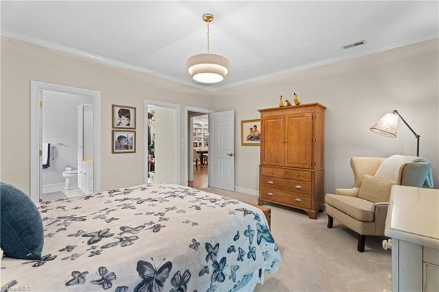 233 Brooks Landing Drive, Winston-salem, NC 27106