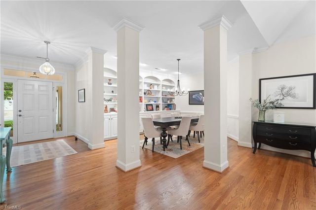 233 Brooks Landing Drive, Winston-salem, NC 27106