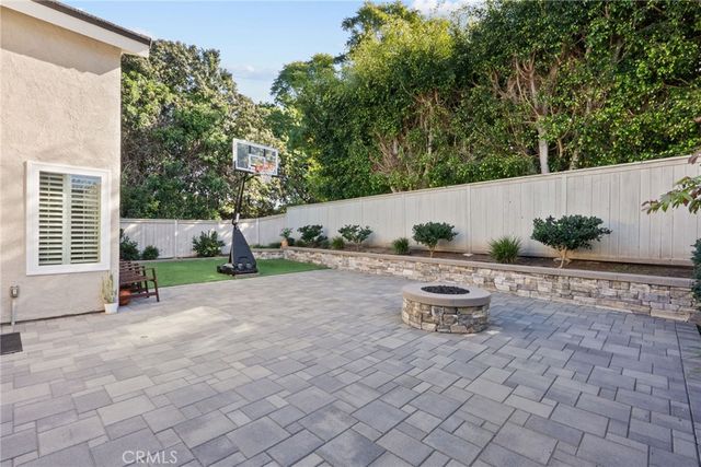 18 Brookdale, Irvine, CA 92604